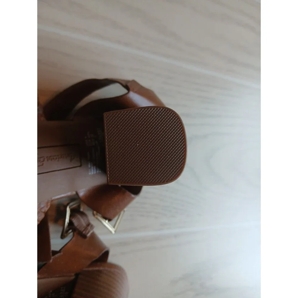 American Eagle Women’s Brown Strappy Open Toe Block Heel Sandals Buckle Size 9
